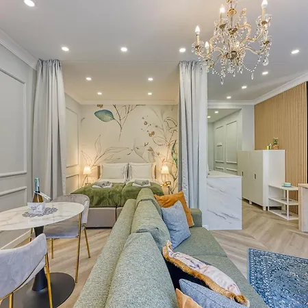 Leone Luxury Apartment *